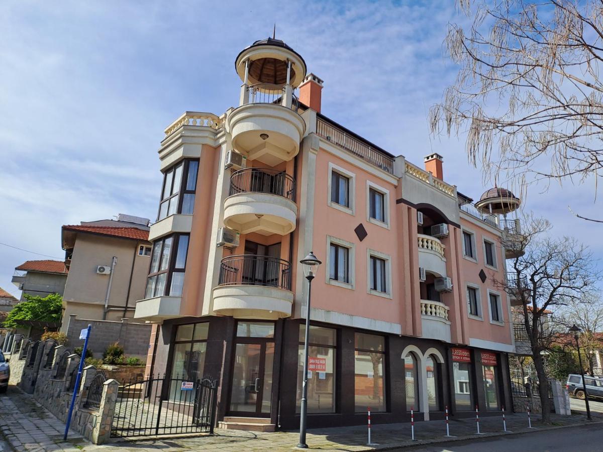 Luxury Apartments Ekaterina Chernomorets Luaran gambar