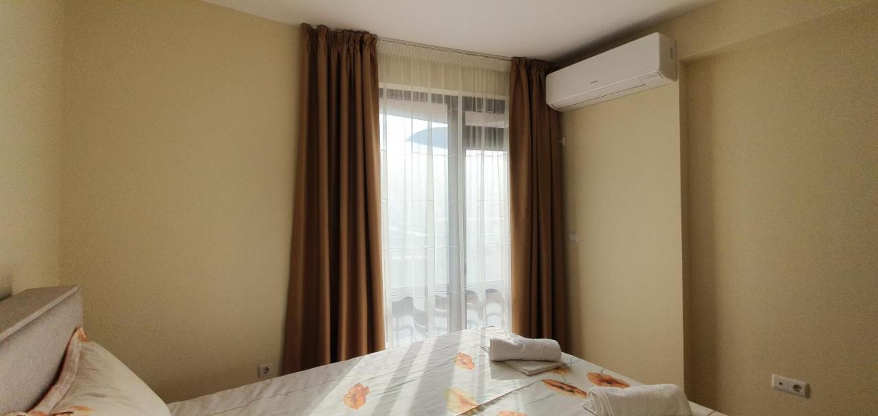 Luxury Apartments Ekaterina Chernomorets Luaran gambar